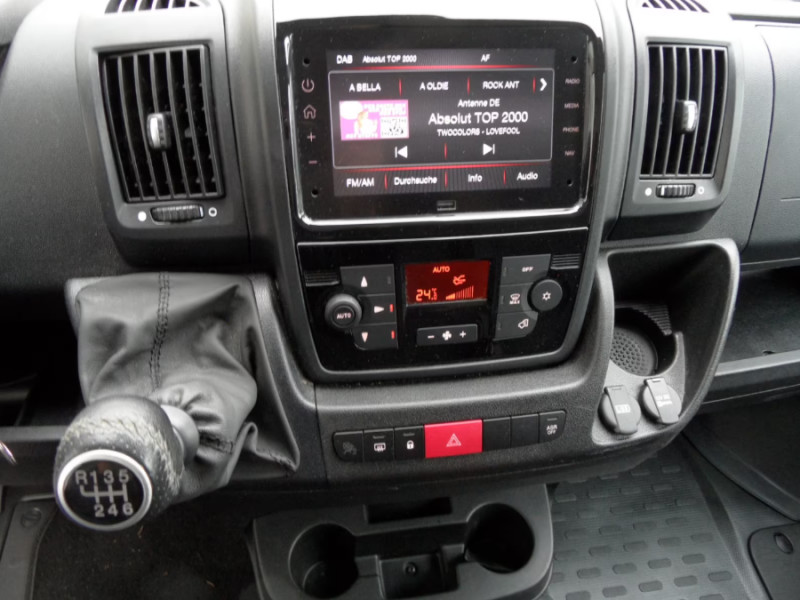 Photo 16 de l'offre de OPEL MOVANO 2.2 BlueHDi 140 BVM6 L2H1 3T5 GPS Camera CLIM Auto 19970.H.T. à 19970€ chez Mérignac auto
