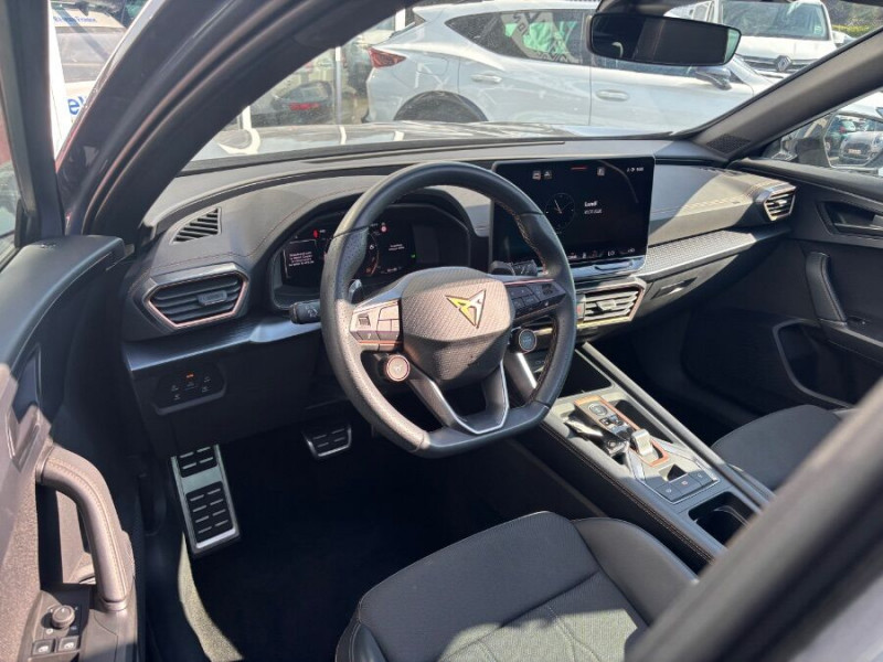 Photo 16 de l'offre de CUPRA FORMENTOR NEW 1.5 eTSI 150 HYBRID BVA7 V PACK TOE Camera ACC Gtie 05/30 à 31690€ chez Mérignac auto