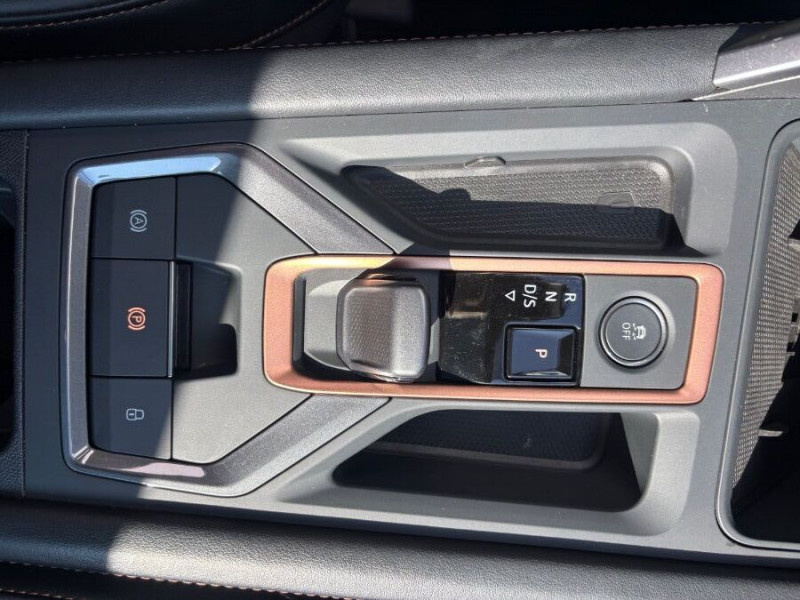 Photo 30 de l'offre de CUPRA FORMENTOR NEW 1.5 eTSI 150 HYBRID BVA7 V PACK TOE Camera ACC Gtie 05/30 à 31690€ chez Mérignac auto