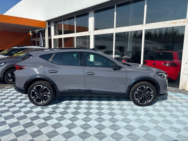 Photo 14 de l'offre de CUPRA FORMENTOR NEW 1.5 eTSI 150 HYBRID BVA7 V PACK TOE Camera ACC Gtie 05/30 à 31690€ chez Mérignac auto