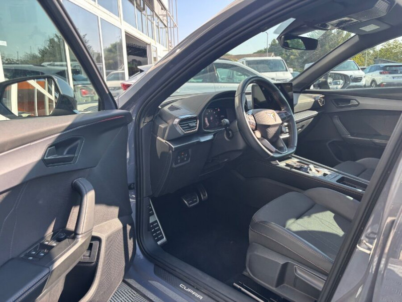 Photo 21 de l'offre de CUPRA FORMENTOR NEW 1.5 eTSI 150 HYBRID BVA7 V PACK TOE Camera ACC Gtie 05/30 à 31690€ chez Mérignac auto