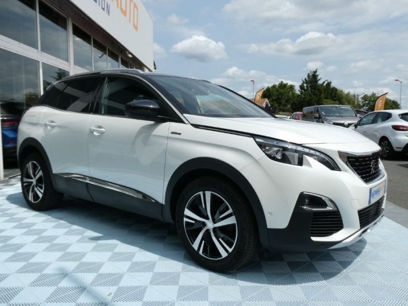 Photo 2 de l'offre de PEUGEOT 3008 II 1.5 BlueHDi 130 EAT8 GT LINE Carplay LED SC Attel. à 20950€ chez Mérignac auto