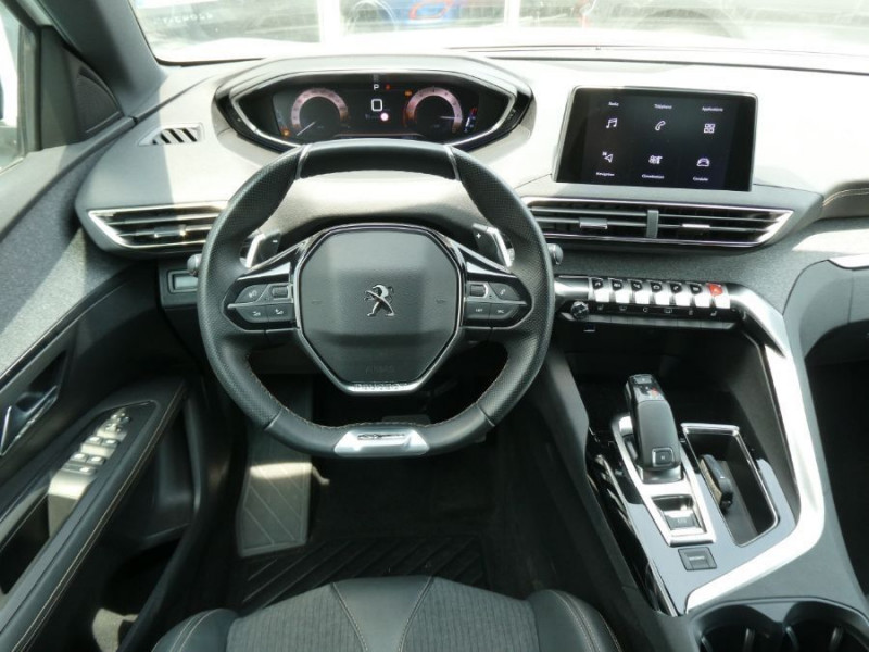 Photo 4 de l'offre de PEUGEOT 3008 II 1.5 BlueHDi 130 EAT8 GT LINE Carplay LED SC Attel. à 20950€ chez Mérignac auto