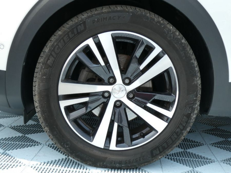 Photo 13 de l'offre de PEUGEOT 3008 II 1.5 BlueHDi 130 EAT8 GT LINE Carplay LED SC Attel. à 20950€ chez Mérignac auto