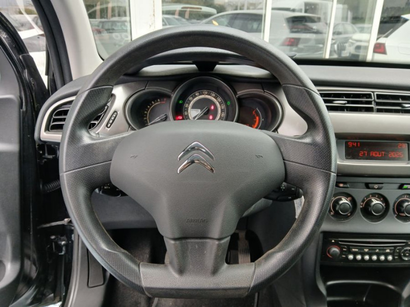 Photo 11 de l'offre de CITROEN C3 II 1.0 VTi 68 ATTRACTION CLIM 1ère Main à 6990€ chez Mérignac auto