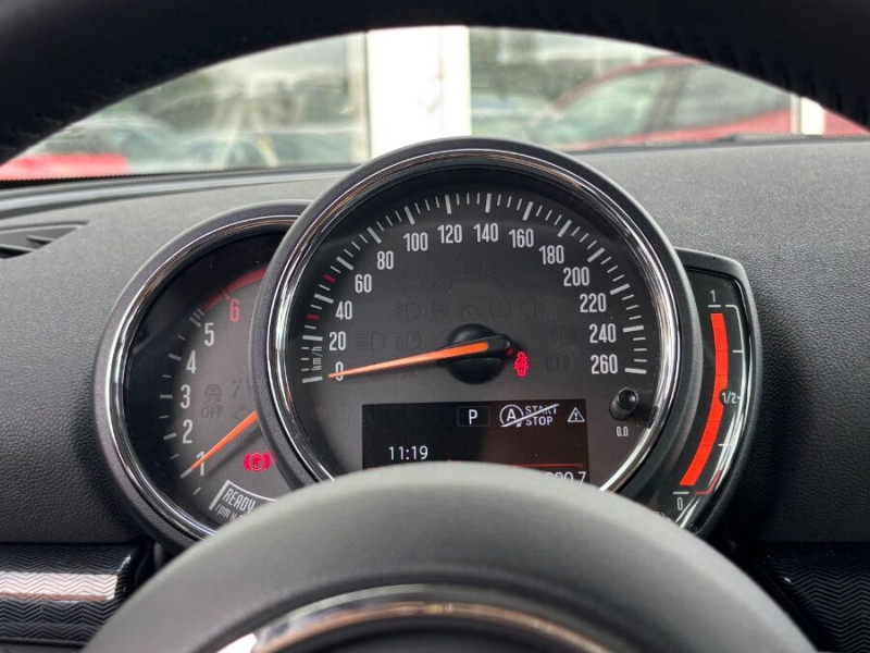 Photo 22 de l'offre de MINI CLUBMAN III ONE D 116 BVA Nv GPS LED CarPlay Clim Auto 1ère Main à 21950€ chez Mérignac auto
