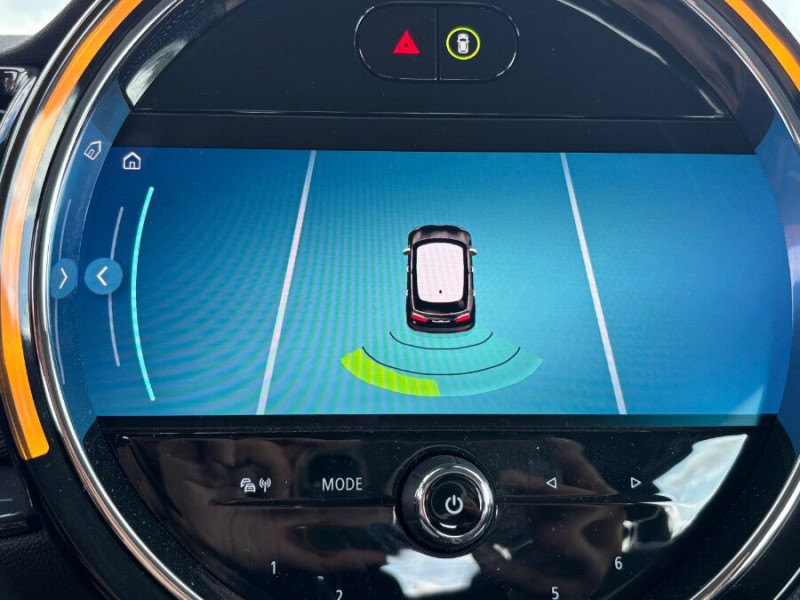 Photo 28 de l'offre de MINI CLUBMAN III ONE D 116 BVA Nv GPS LED CarPlay Clim Auto 1ère Main à 21950€ chez Mérignac auto