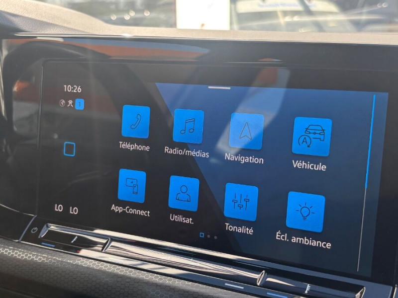 Photo 26 de l'offre de VOLKSWAGEN GOLF VIII 1.4 HYBRID 245 GTE GPS Cockpit JA18 LED+ à 26950€ chez Mérignac auto