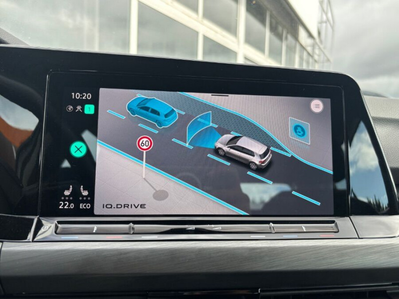 Photo 19 de l'offre de VOLKSWAGEN GOLF VIII 1.4 HYBRID 204 STYLE GPS Camera ACC LED+ 1ère Main à 25690€ chez Mérignac auto