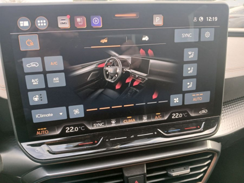 Photo 25 de l'offre de CUPRA LEON NEW IV 1.5 eTSI 150 HYBRID DSG V GPS JA18 Key Less Gtie 05/30 à 29450€ chez Mérignac auto