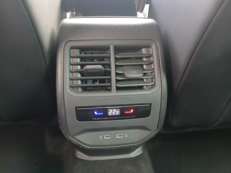 Photo 28 de l'offre de CUPRA LEON NEW IV 1.5 eTSI 150 HYBRID DSG V GPS JA18 Key Less Gtie 05/30 à 29450€ chez Mérignac auto