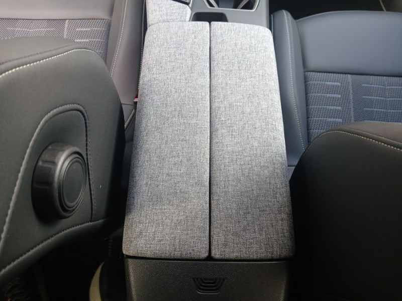 Photo 33 de l'offre de PEUGEOT 3008 HYBRID 145 e-DCS6 GT Hayon Elect. LED Pixel à 29450€ chez Mérignac auto