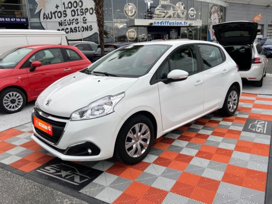 Acheter PEUGEOT 208 Affaire BlueHDi 100 PREMIUM PACK GPS 2PL chez SN Diffusion