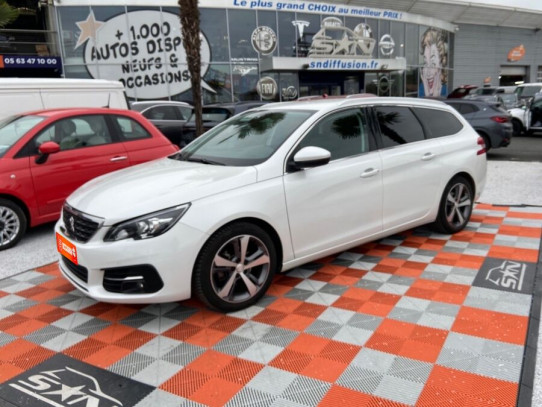 Acheter PEUGEOT 308 SW BlueHDi 130 BV6 ALLURE JA 17 chez SN Diffusion