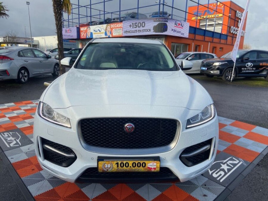 Acheter JAGUAR F-Pace 2.0 D 240 BVA8 AWD R-SPORT chez SN Diffusion