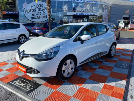 Acheter RENAULT Clio IV 1.5 DCI 90 BUSINESS chez SN Diffusion