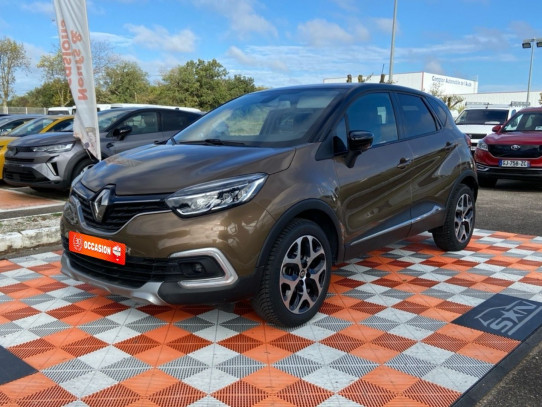 Acheter RENAULT Captur TCE 90 INTENS chez SN Diffusion