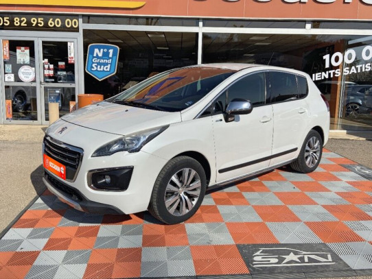 Acheter PEUGEOT 3008 1.6 HDI 115 STYLE chez SN Diffusion