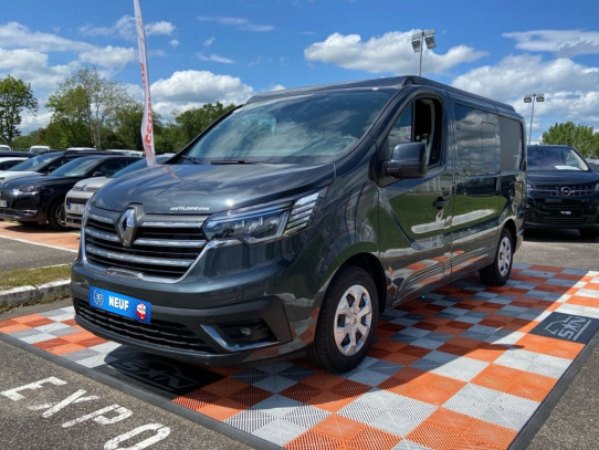 Acheter RENAULT ANTILOPE VAN 2.0 dCi 130 BV6 FLEX PLUS chez SN Diffusion