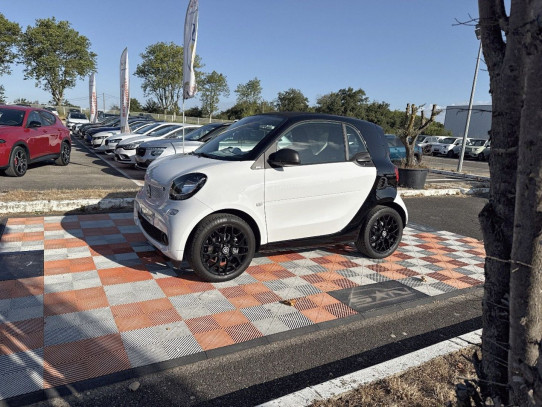 Acheter SMART FORTWO FORTWO COUPE 0.9 90CH PASSION chez SN Diffusion