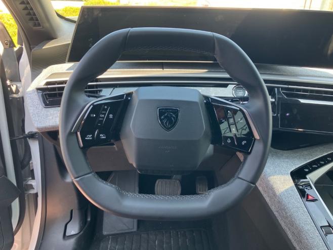 PEUGEOT 3008 en vente à Carcassonne chez votre mandataire automobile