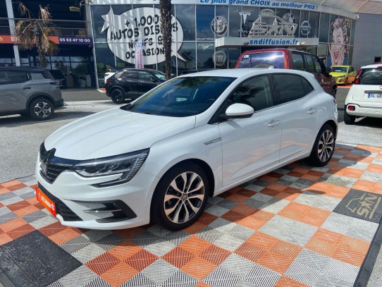 Acheter RENAULT Megane TCe 140 EDC TECHNO GPS Caméra JA 17" 1°Main chez SN Diffusion