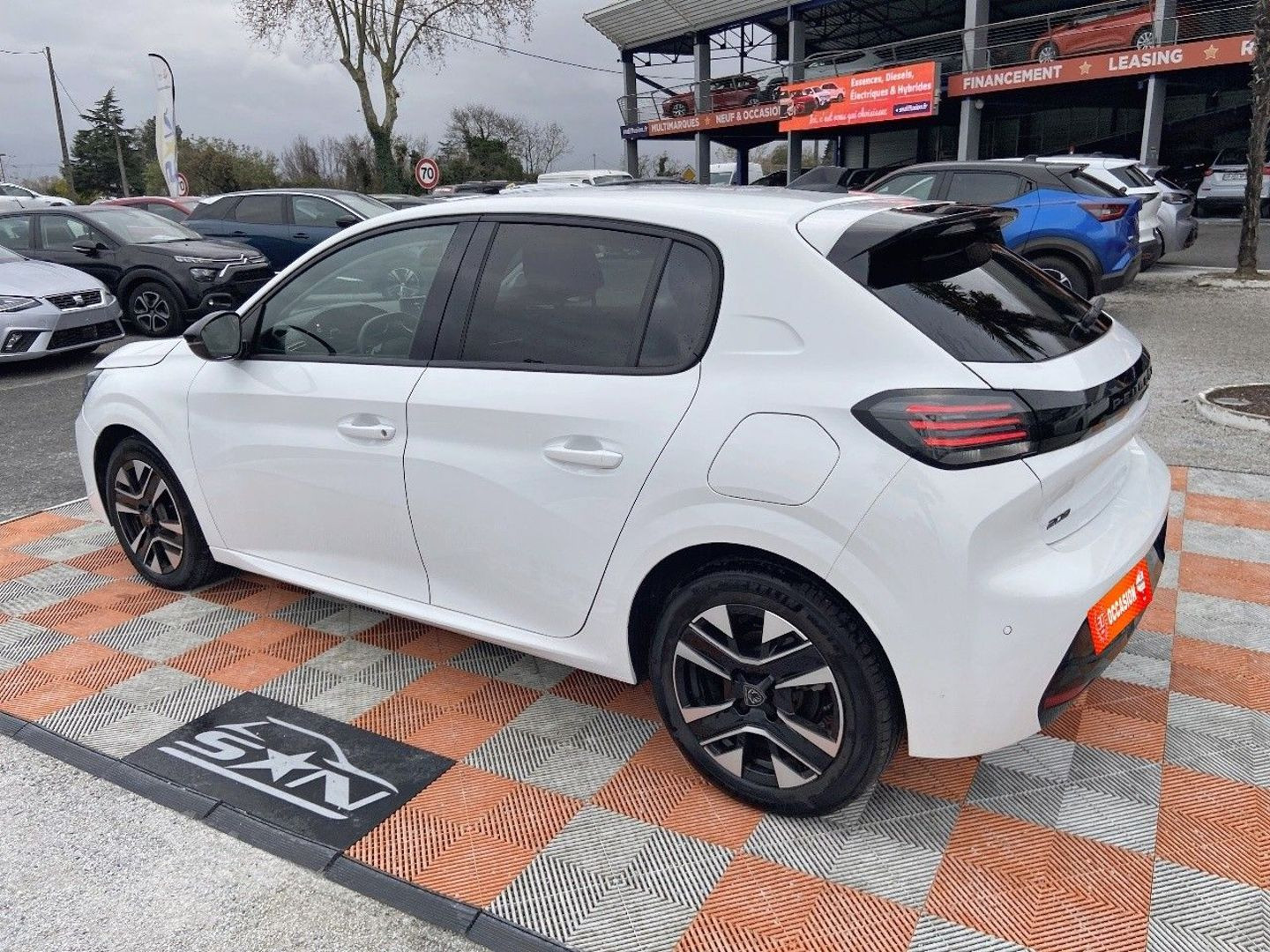 PEUGEOT 208 en vente à Carcassonne chez votre mandataire automobile