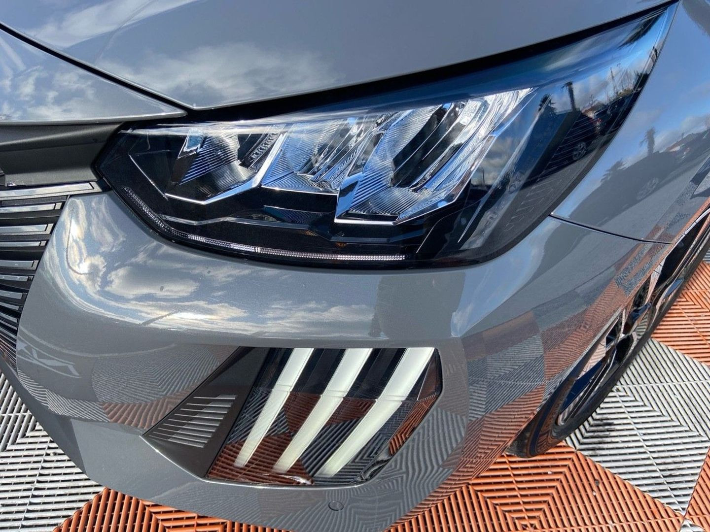 PEUGEOT 208 en vente à Carcassonne chez votre mandataire automobile