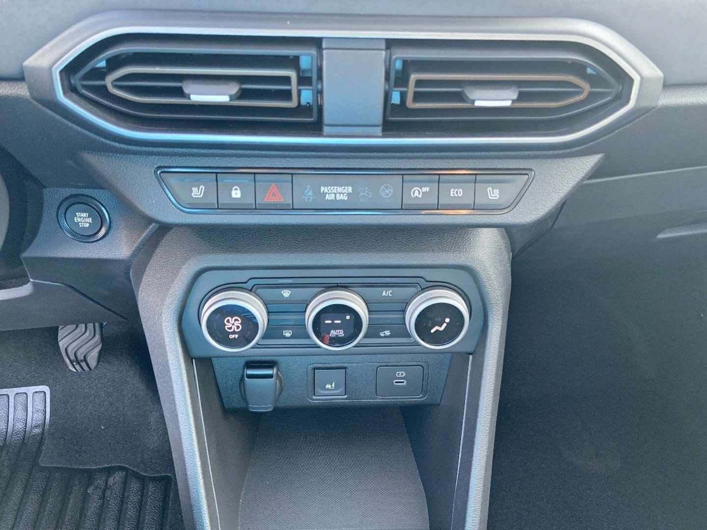 DACIA Sandero en vente à Carcassonne chez votre mandataire automobile