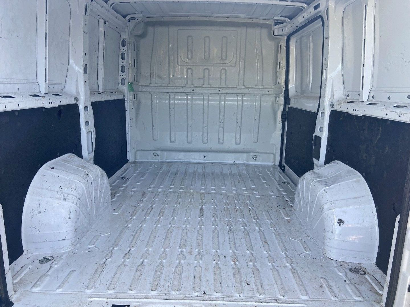 PEUGEOT Boxer en vente à Carcassonne chez votre mandataire automobile