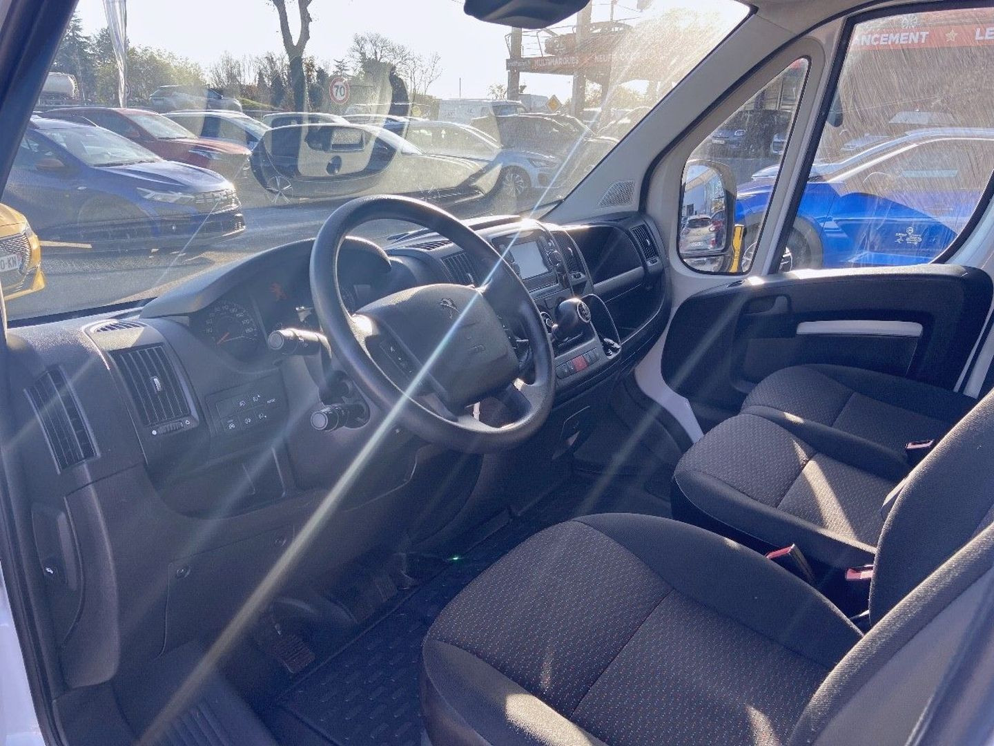 PEUGEOT Boxer en vente à Carcassonne chez votre mandataire automobile