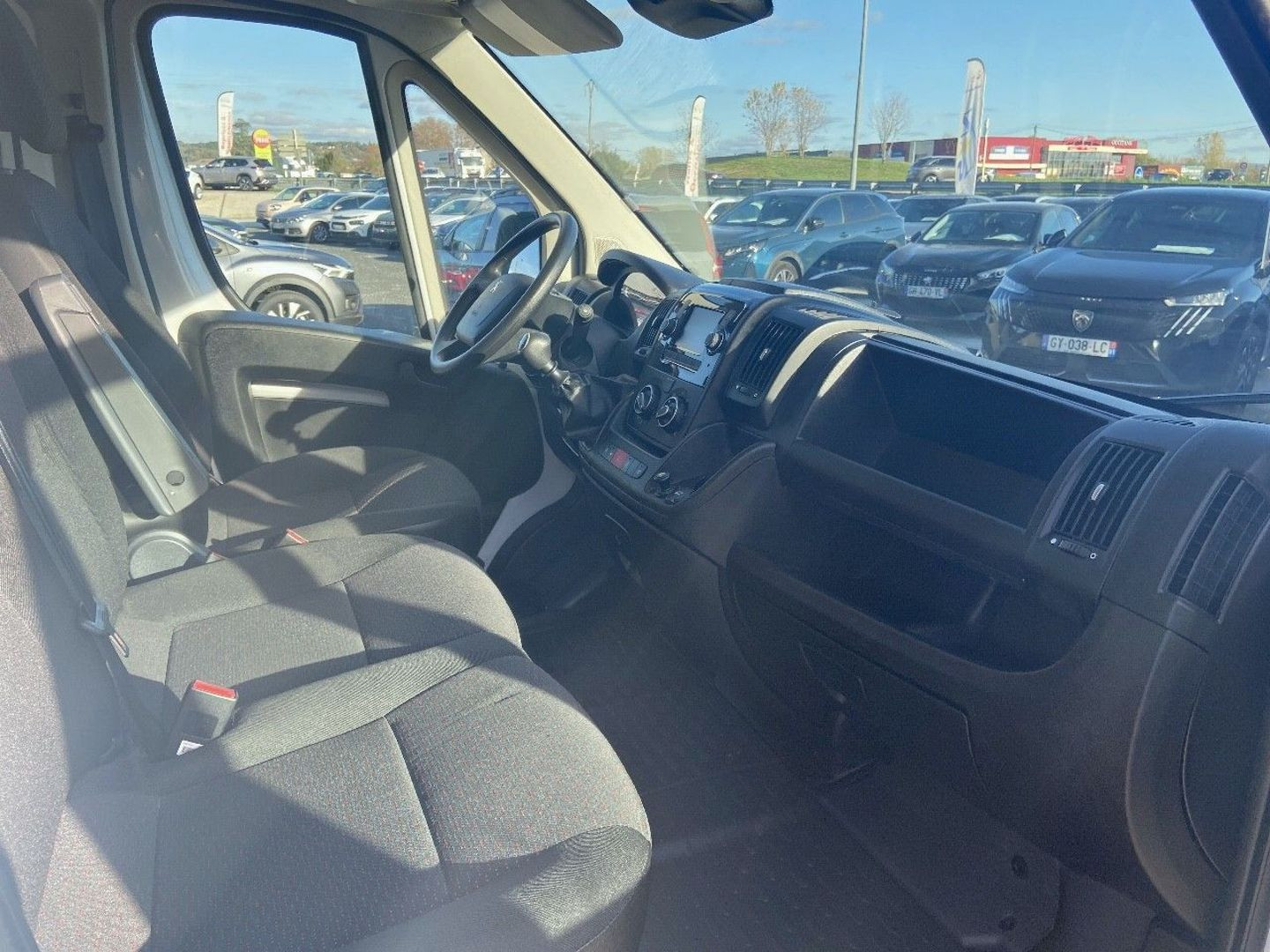 PEUGEOT Boxer en vente à Carcassonne chez votre mandataire automobile