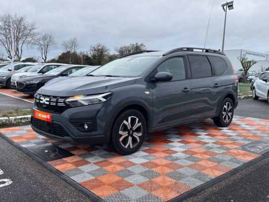 Acheter DACIA JOGGER 1.0 TCe 110 BV6 EXPRESSION 7PL chez SN Diffusion