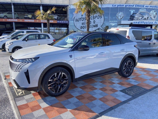 Acheter PEUGEOT 3008 Hybrid 145 e-DCS6 GT Toit Alcantara Executive Pack 360° Vision & Drive Assist Plus chez SN Diffusion