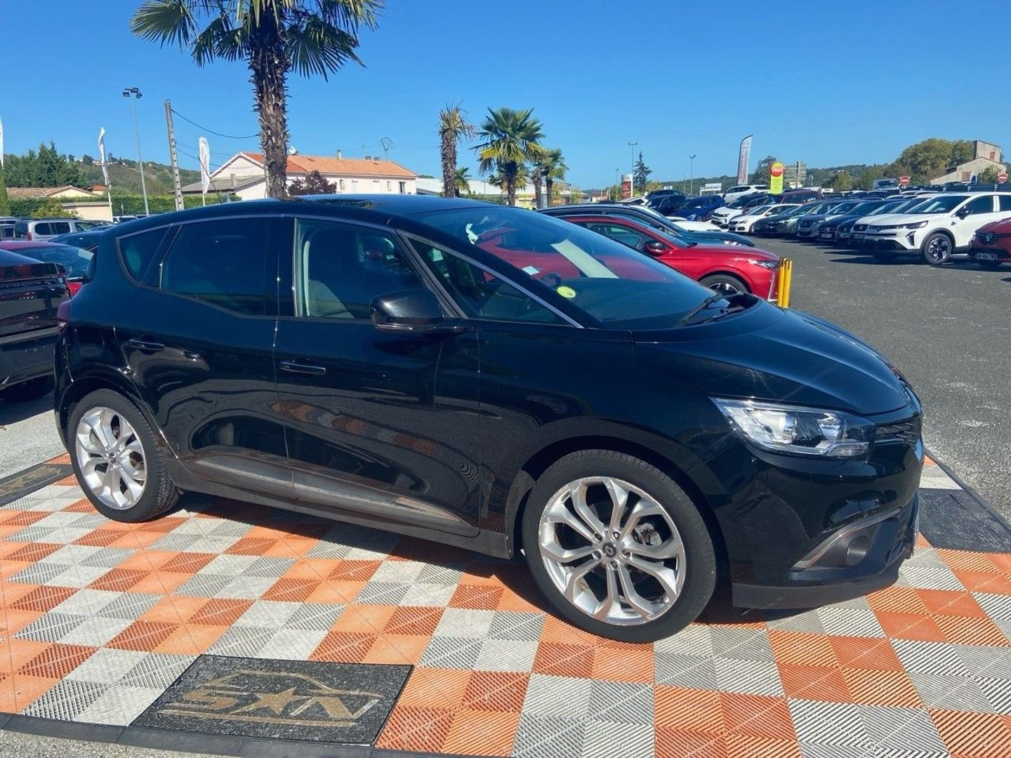 RENAULT Scenic en vente à Carcassonne chez votre mandataire automobile