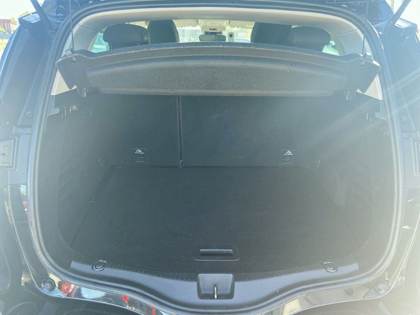 RENAULT Scenic en vente à Carcassonne chez votre mandataire automobile