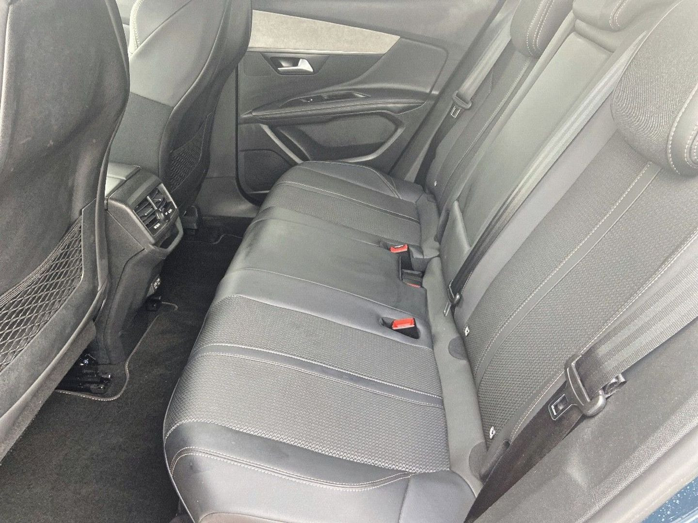 PEUGEOT 3008 en vente à Carcassonne chez votre mandataire automobile