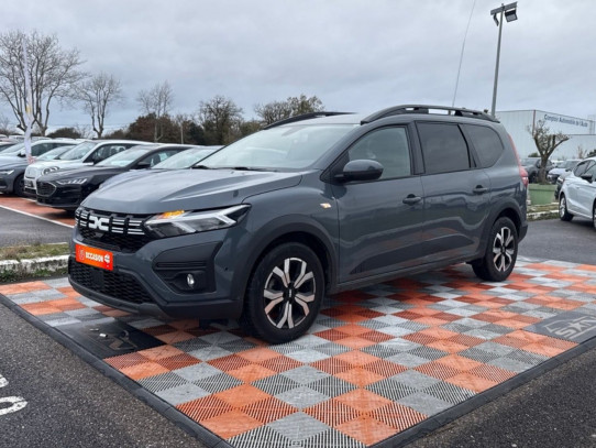 Acheter DACIA JOGGER 1.0 TCe 110 BV6 EXPRESSION 7PL chez SN Diffusion
