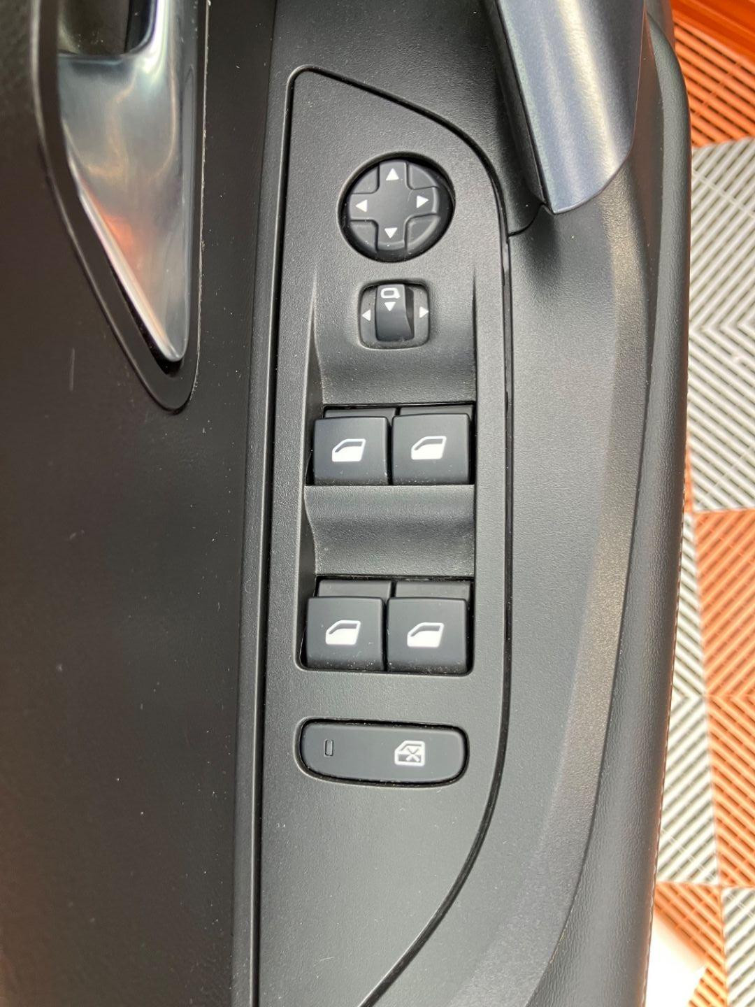 PEUGEOT 2008 en vente à Carcassonne chez votre mandataire automobile