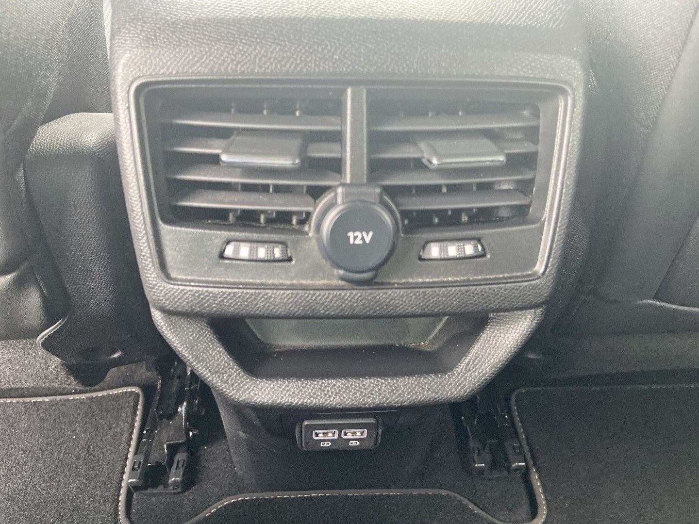 PEUGEOT 3008 en vente à Carcassonne chez votre mandataire automobile