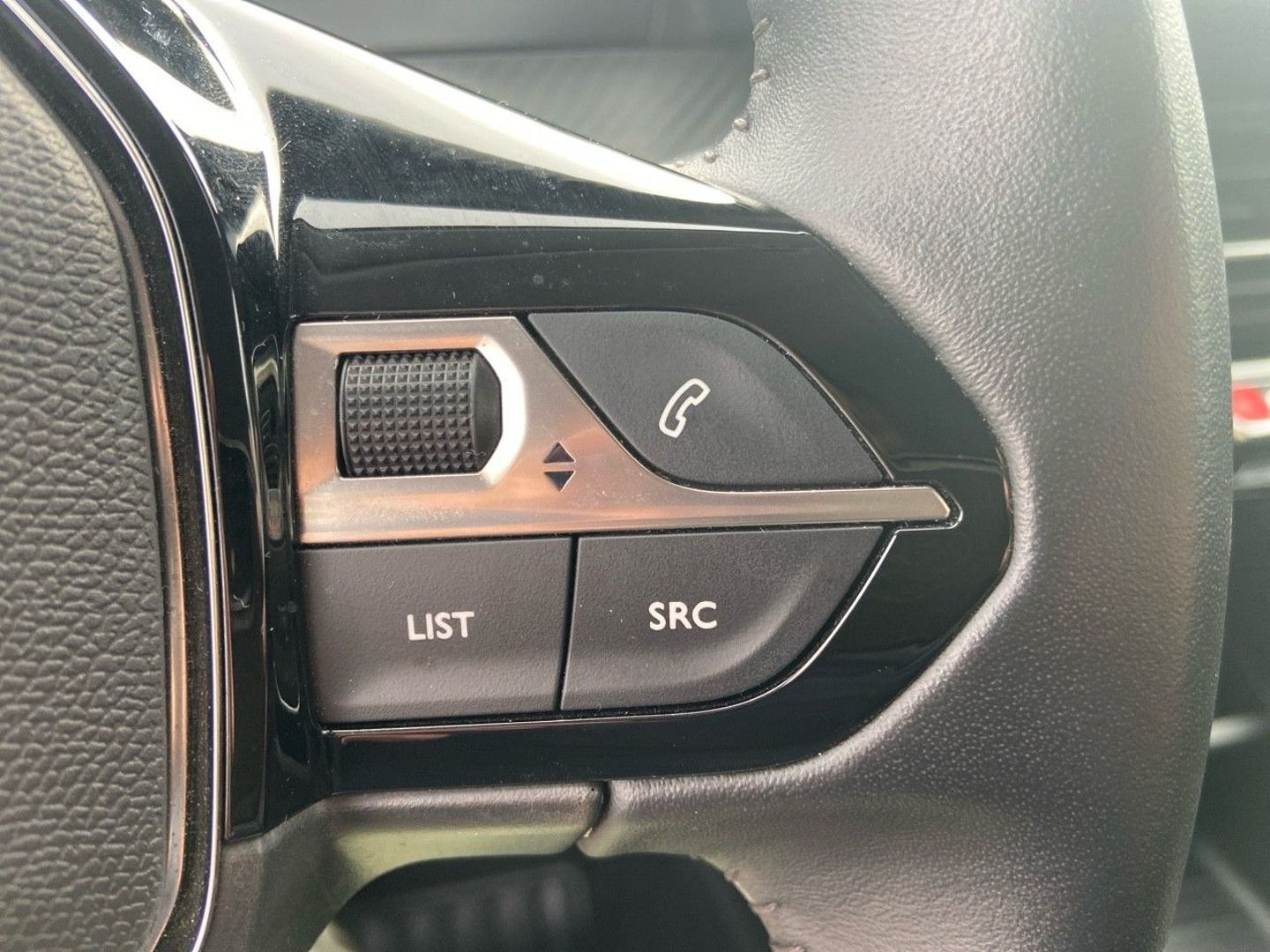 PEUGEOT 208 Affaire en vente à Carcassonne chez votre mandataire automobile