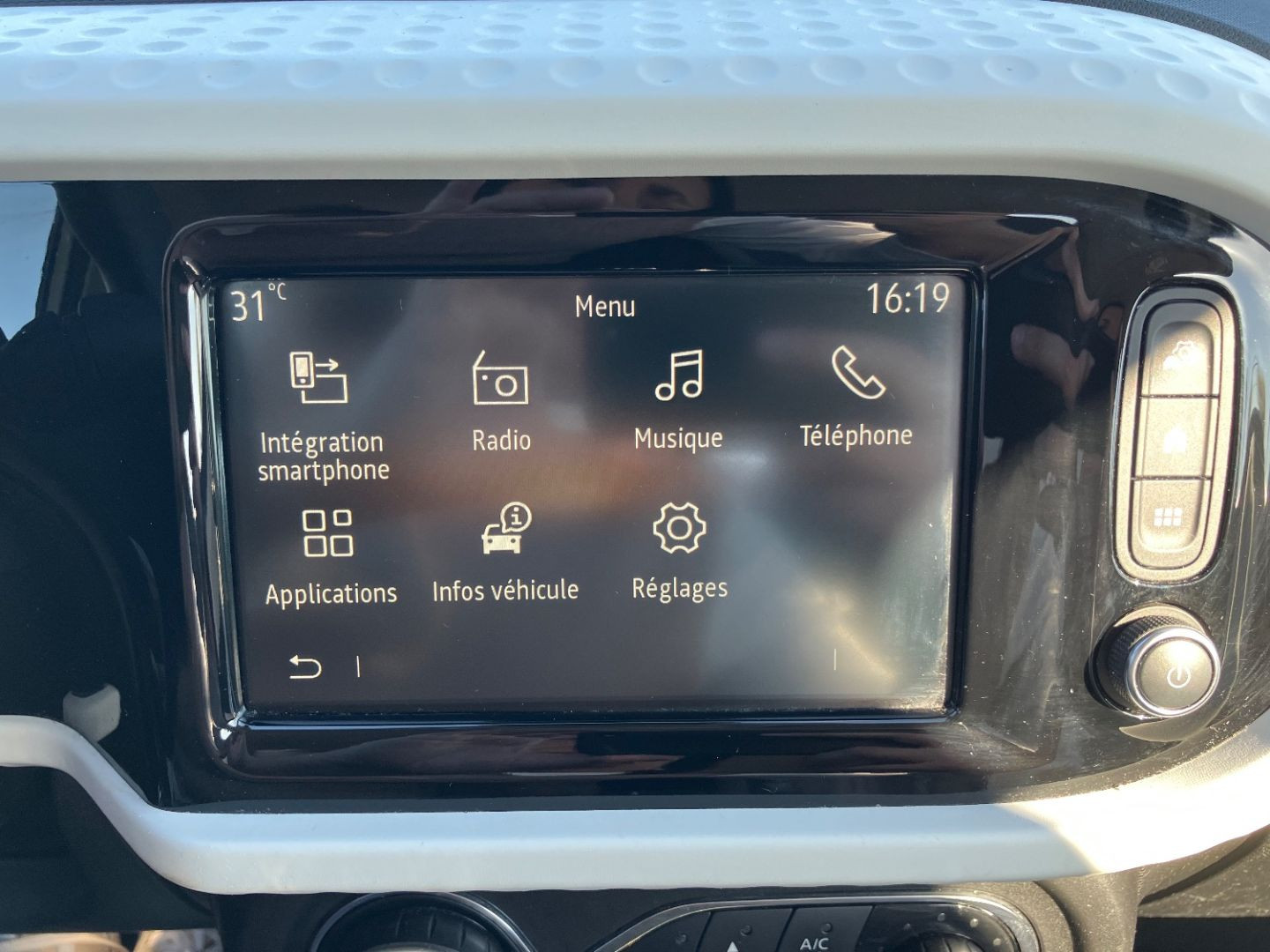 RENAULT Twingo en vente à Carcassonne chez votre mandataire automobile