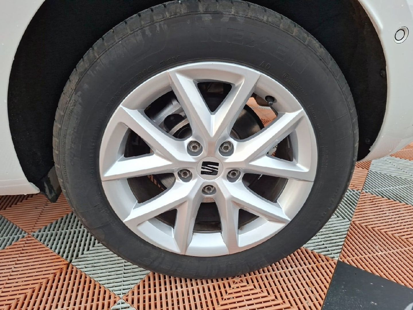 SEAT Leon en vente à Carcassonne chez votre mandataire automobile