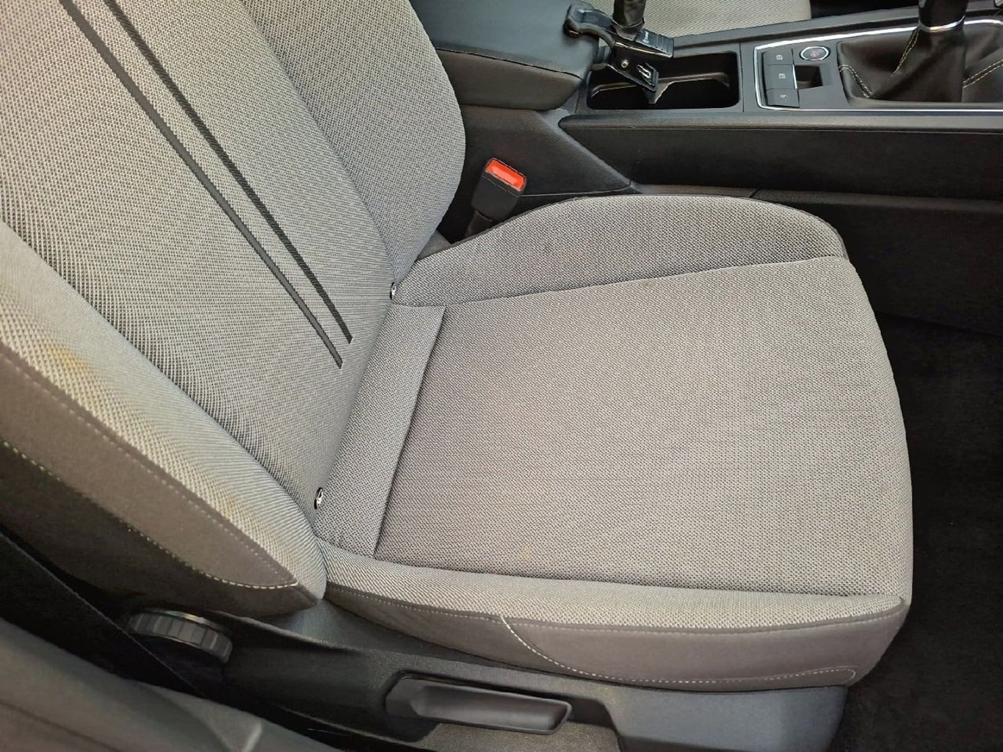 SEAT Leon en vente à Carcassonne chez votre mandataire automobile