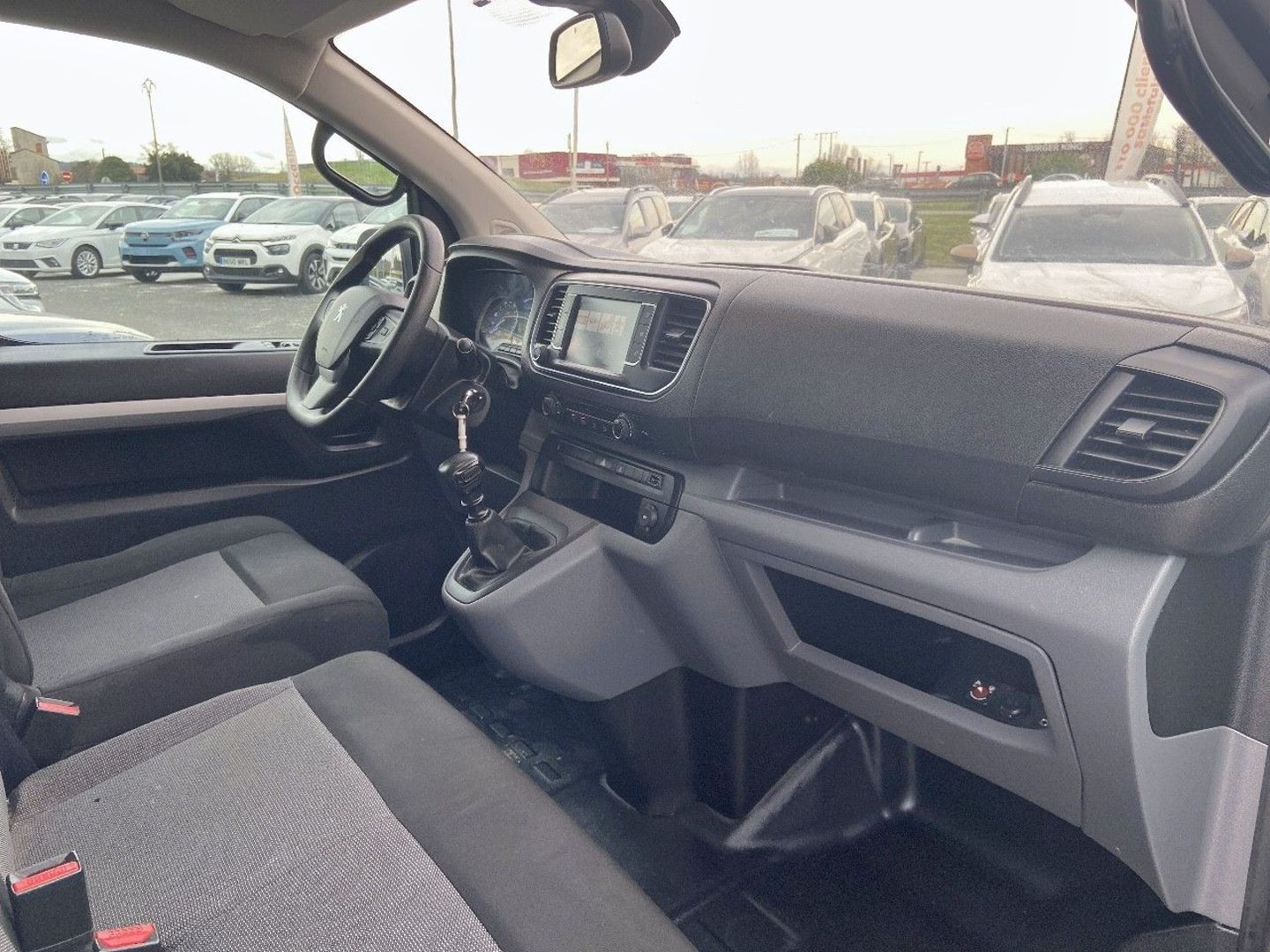 PEUGEOT EXPERT CABINE APPRONDIE en vente à Carcassonne chez votre mandataire automobile