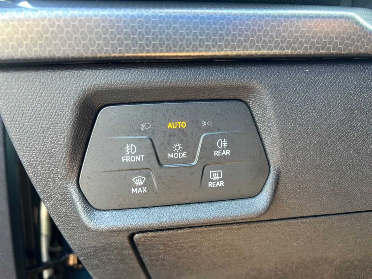 SEAT Leon en vente à Carcassonne chez votre mandataire automobile