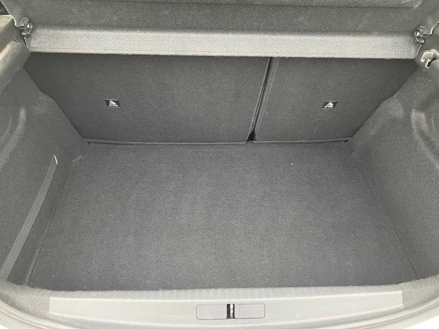 PEUGEOT 208 en vente à Carcassonne chez votre mandataire automobile