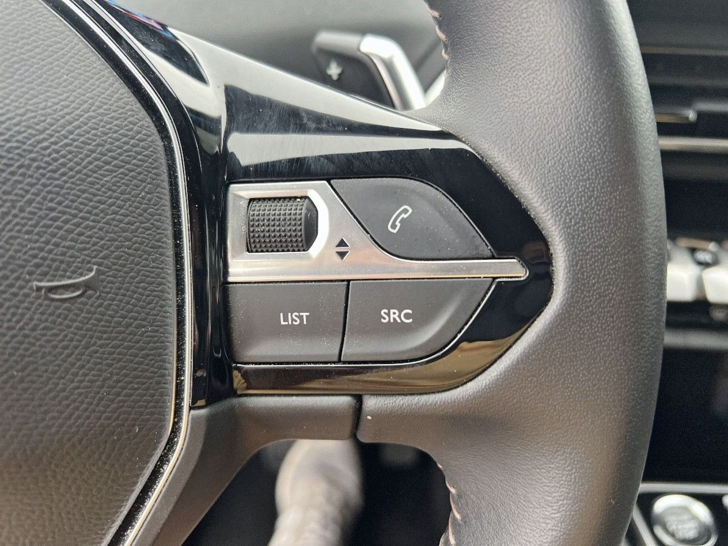 PEUGEOT 3008 en vente à Carcassonne chez votre mandataire automobile