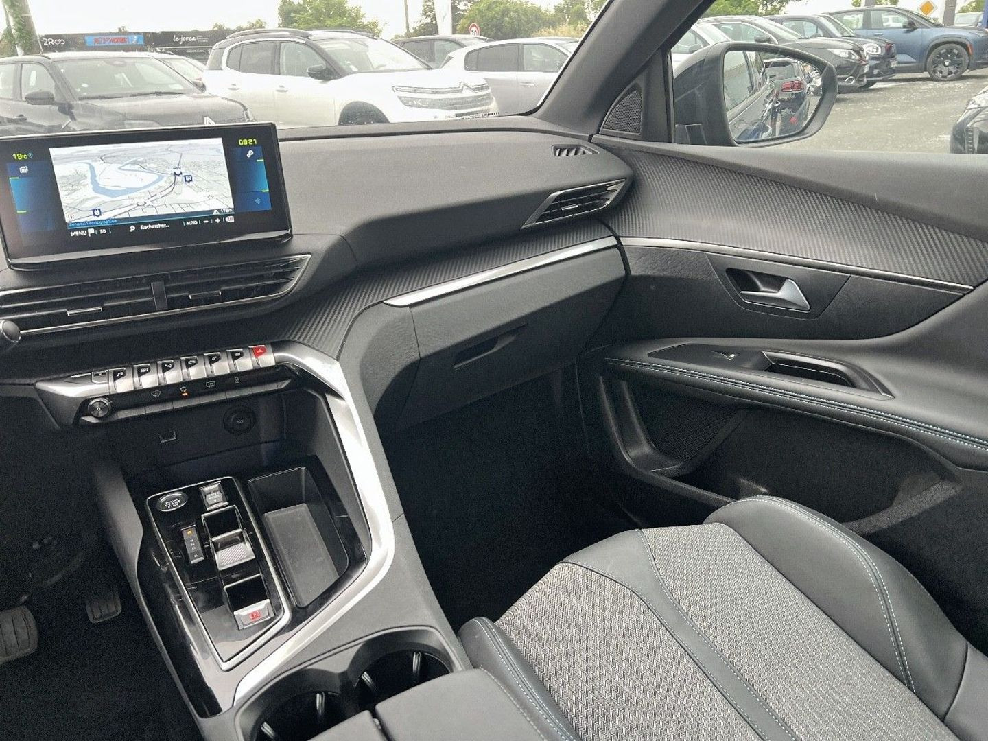 PEUGEOT 3008 en vente à Carcassonne chez votre mandataire automobile