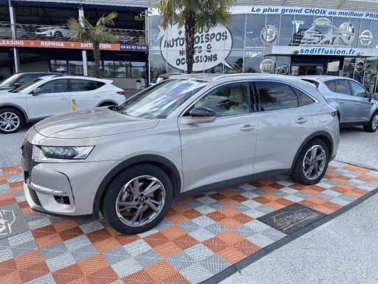 Acheter DS DS7 CROSSBACK E-TENSE 300 4X4 GRAND CHIC AUTO 1°Main 4150€ d'Options chez SN Diffusion